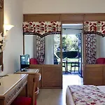 Mitsis Rodos Maris 度假村 5*